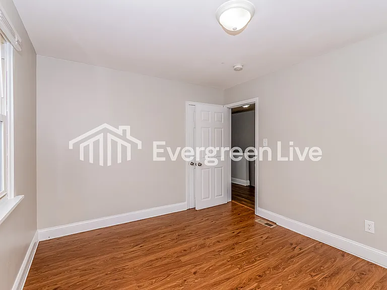 8525 Chestnut Oak Rd — Photo 12
