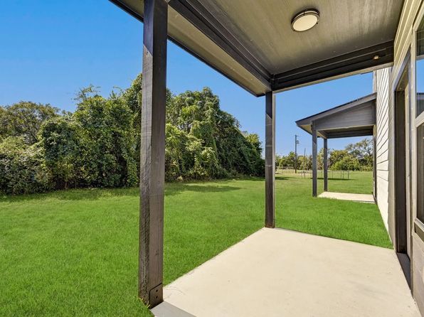 440 Shamrock St #1, Beaumont, TX 77701
