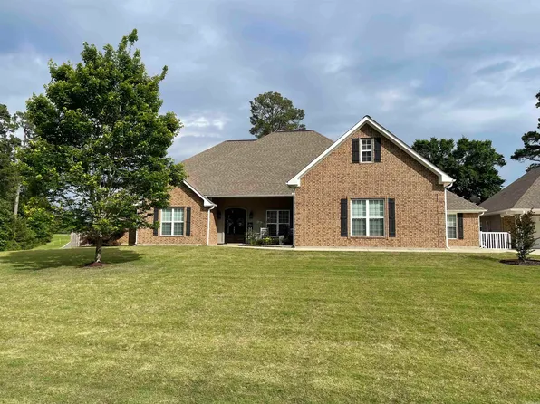476 Augusta Dr, El Dorado, AR 71730