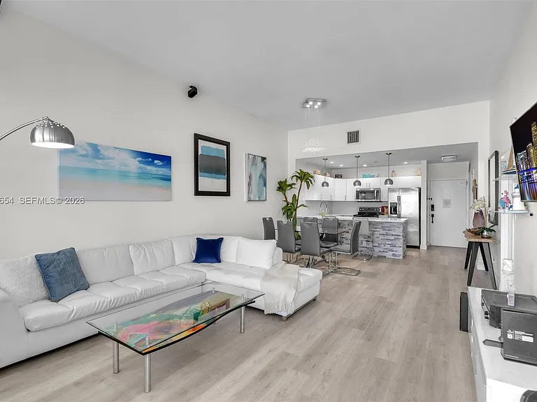 3725 Ocean Dr #Penthouse 03 — Photo 10