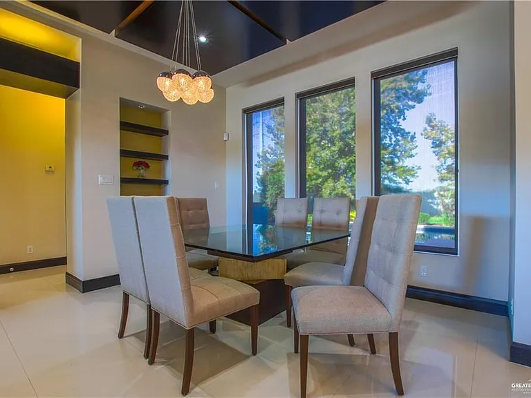 309 N Mockingbird Ave #H — Photo 11