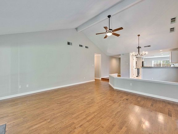 3rd image of 2608 Chowan Way