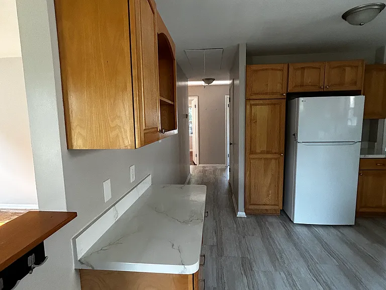 23812 Knickerbocker Rd — Photo 17