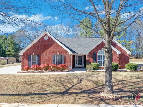 145 Gretchen Lane, Winterville, GA 30683