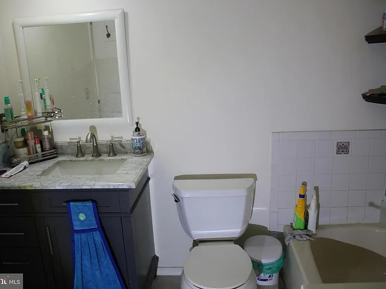 219 Meadow Dr — Photo 18