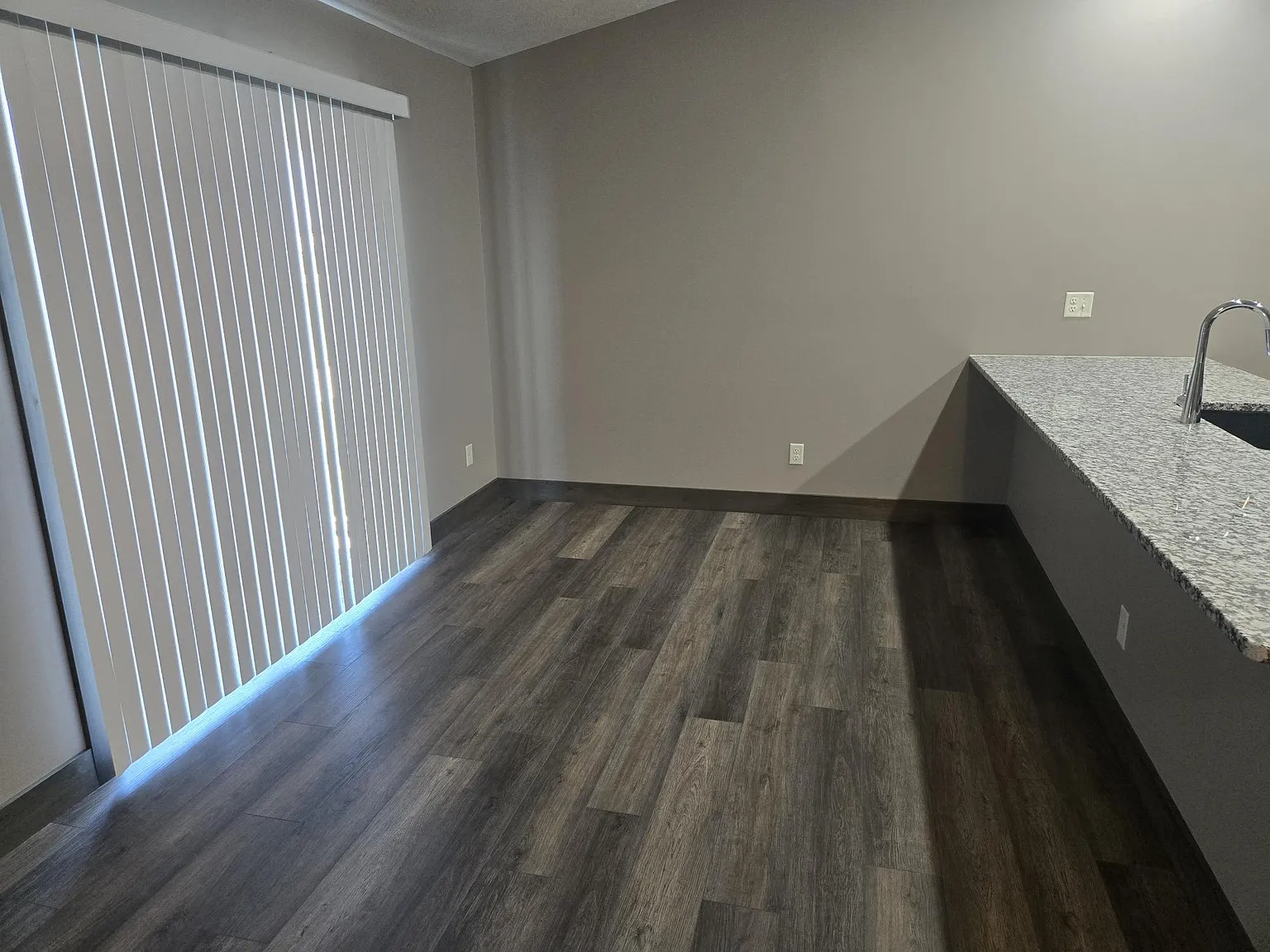 2 bed, $1,800 — Photo 4