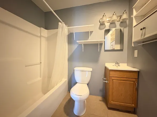 35 Fairview Avenue image 6 of 6