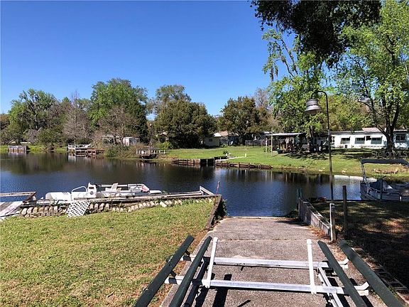 4th image of 5711 S Live Oak Dr