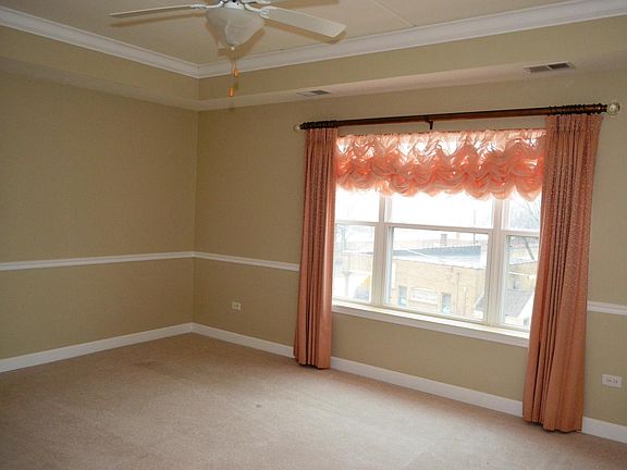 3rd image of 10 N Gilbert St #214
