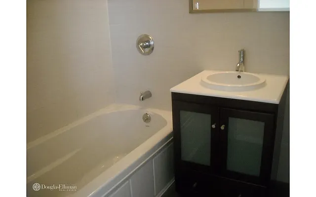 Rented by Douglas Elliman | media 5