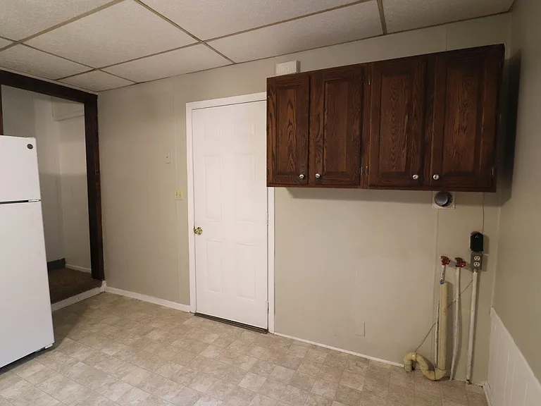 38 N Charles St — Photo 10