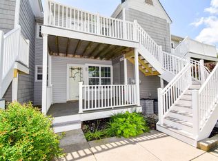 291 London Ct #291, Egg Harbor Township, NJ 08234