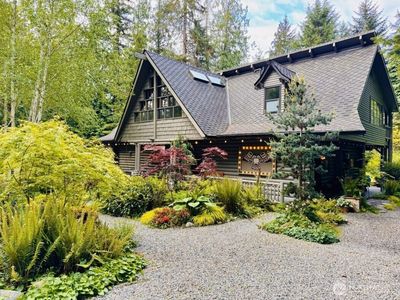 10581 NE Byron Drive, Bainbridge Island, WA, 98110