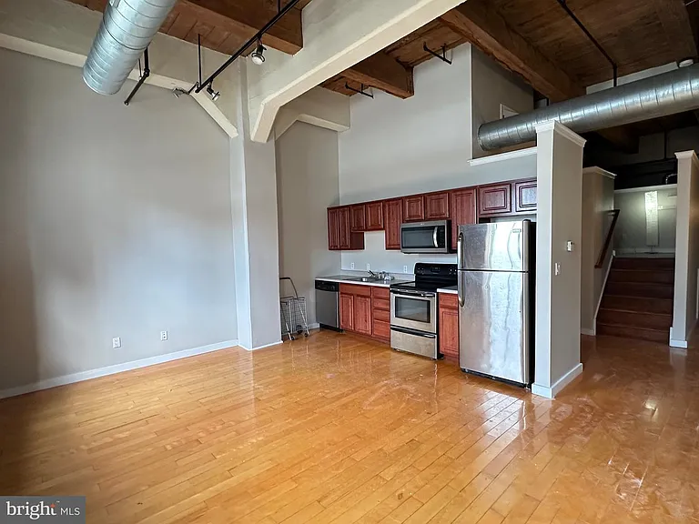 1010 Arch St #603 — Photo 9