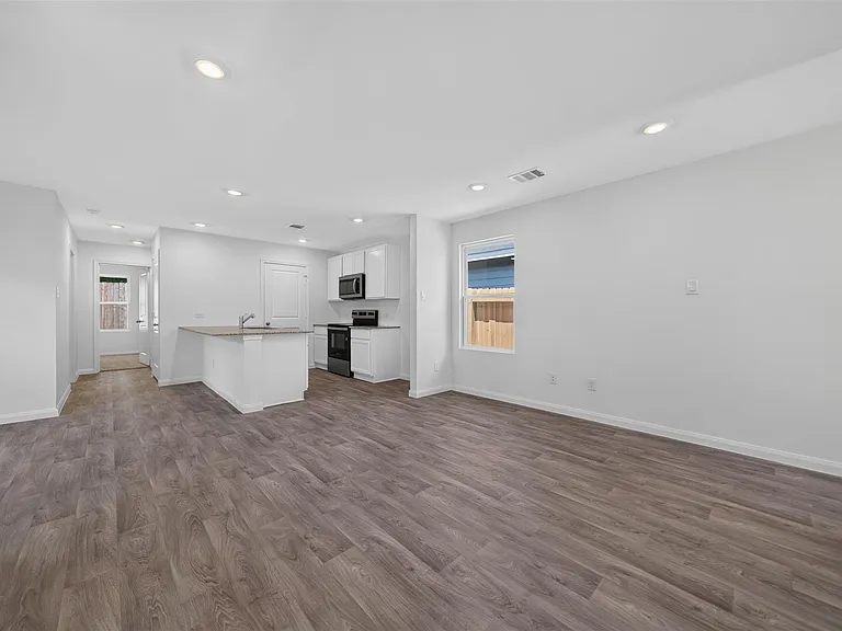 11927 Detar Ct — Photo 26