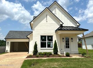 3925 Swan Cv, Hernando, MS 38632