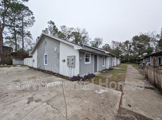 7635 Indian Lakes Dr #4, Jacksonville, FL 32210