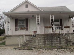 212 S 20th St, Mount Vernon, IL 62864