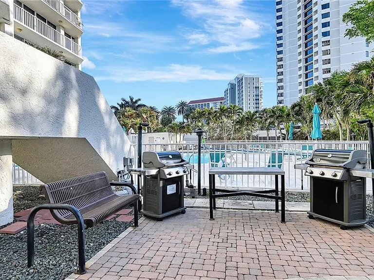5550 Heron Point Dr #1802 — Photo 29