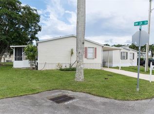 1800 SW 85th Ave, Davie, FL 33324