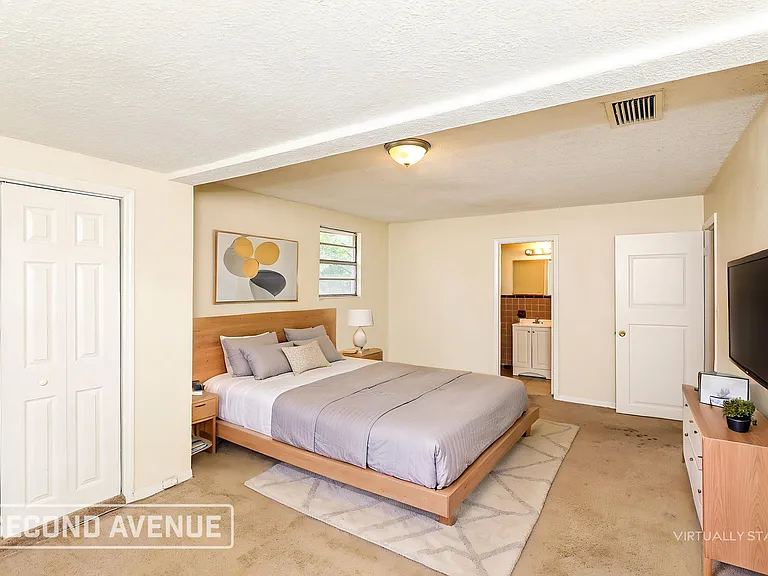 5805 Christobel Ave — Photo 7