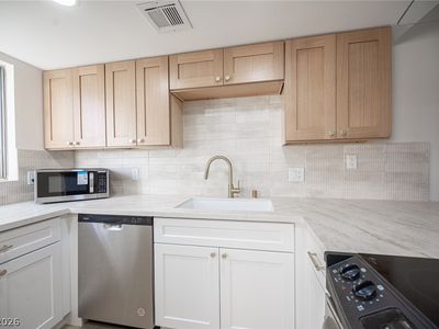 208 Bruce St APT C, Las Vegas, NV, 89101