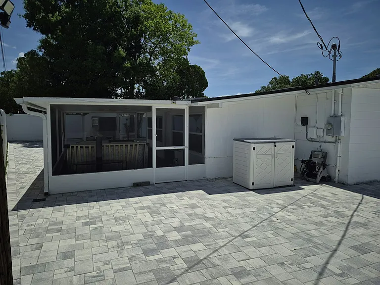 7709 W Hanna Ave #A — Photo 22