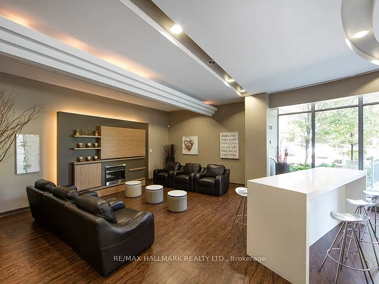 5191 Dundas St W #213 — Photo 13