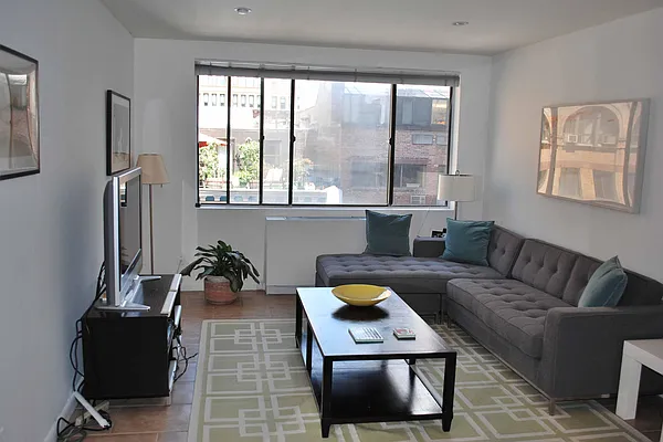 Rented by Corcoran | media 14