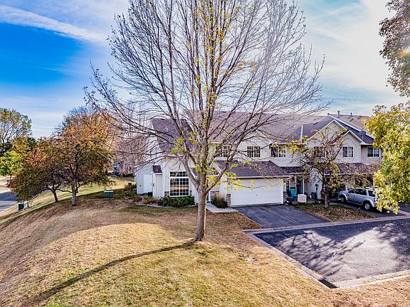 3rd image of 1651 Riverwood Dr