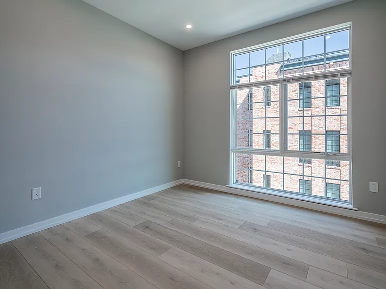 2401 Washington Ave — Photo 44