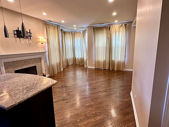 4th image of 4800 S Saint Lawrence Ave #2N