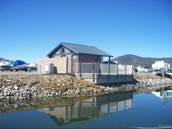 4th image of 199 Pinecrest Dr