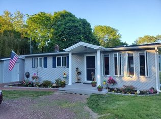 441 Munsell Rd, East Patchogue, NY 11772