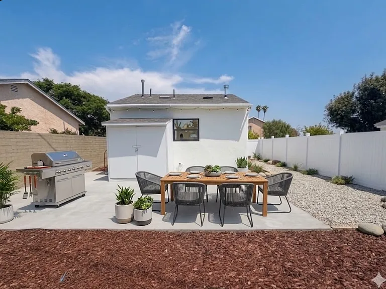 7535 Elmer Ave — Photo 12