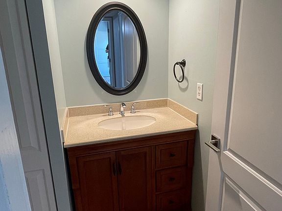 2nd image of 5776 SE Riverboat Dr #230
