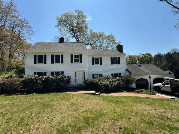 2068 Lansing Place, Muttontown, NY 11791