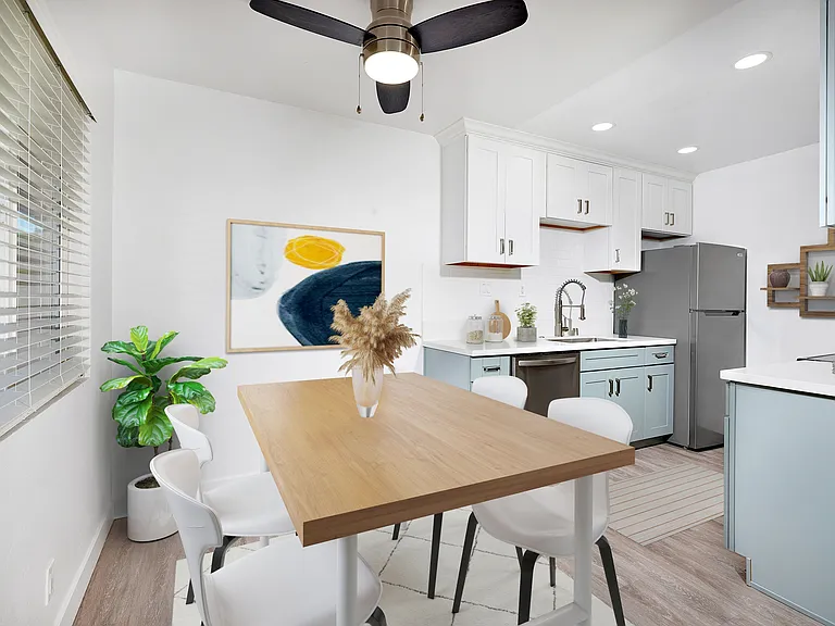 Elivia Apartments — Photo 3