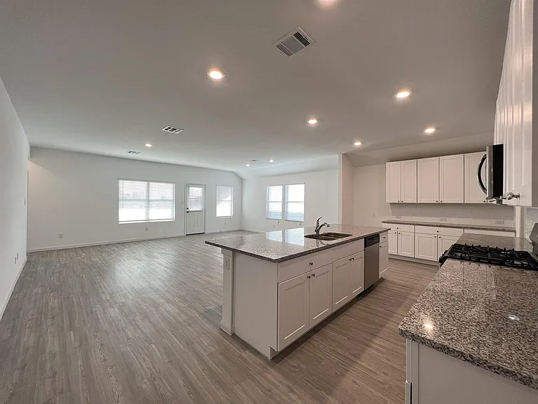 7010 Pail Pl — Photo 13