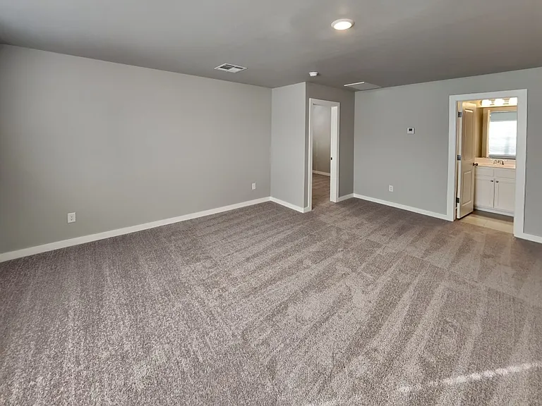 16409 April Dr — Photo 19