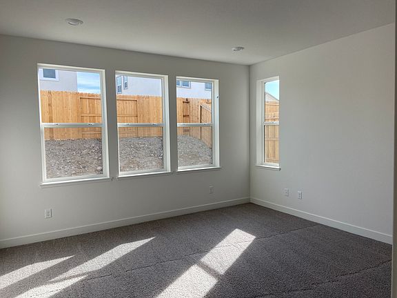 5th image of 511 Cabrillo Ct