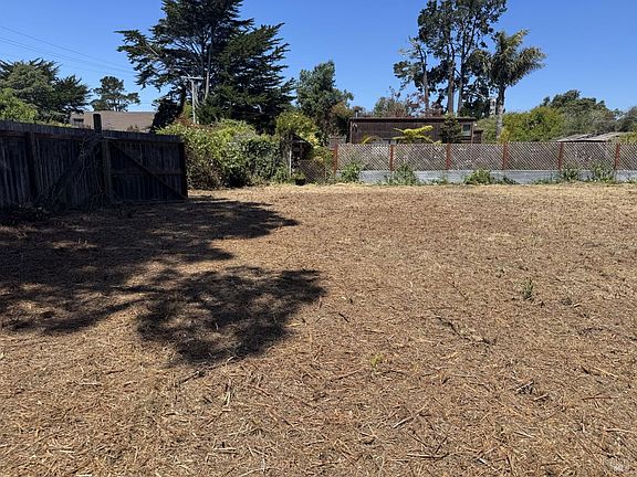 4th image of 350 Cedar Road
