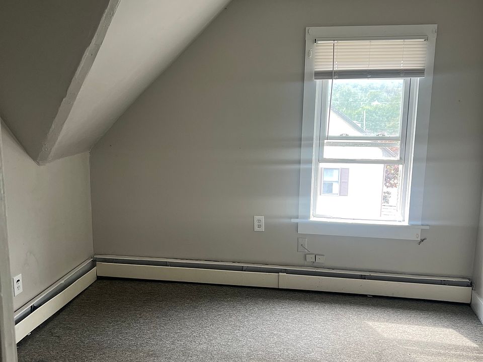 2nd image of 9 Mathewson St #6