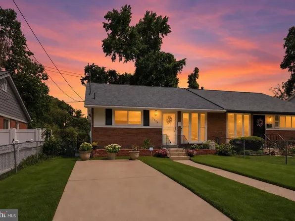 3324 27th Ave, Temple Hills, MD 20748