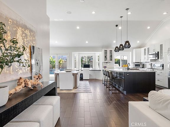5th image of 7049 Armstrong Pl