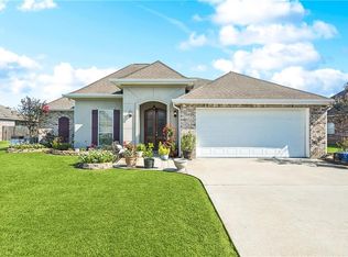 13075 E Coles Creek Loop, Hammond, LA 70403