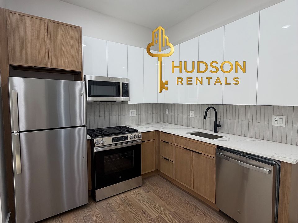 1st image of 40 Lembeck Ave #309