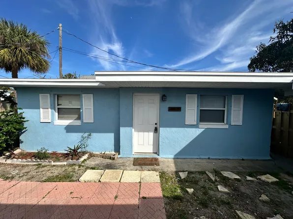 7110 Poinsetta Ave #B, Cape Canaveral, FL 32920