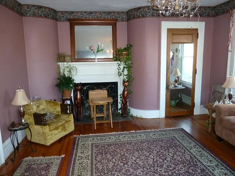 Parlor/Living Rm 2