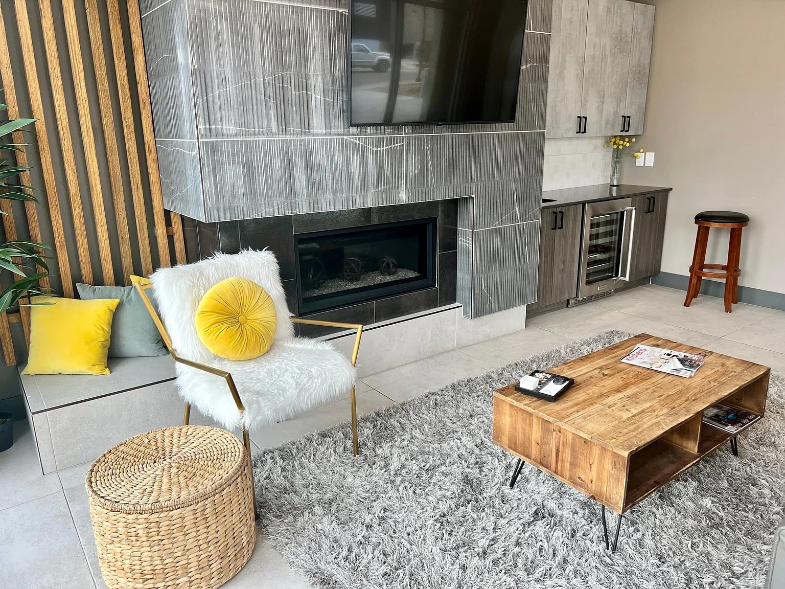 2 bed, 1139 sqft, $2,350 — Photo 4